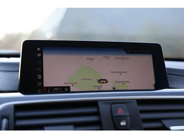 BMW 3 Serie GT 320i High Executive 2020 Benzine 36