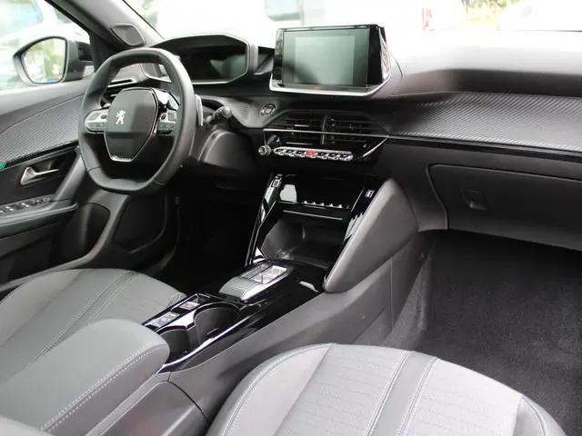 Peugeot 2008 3