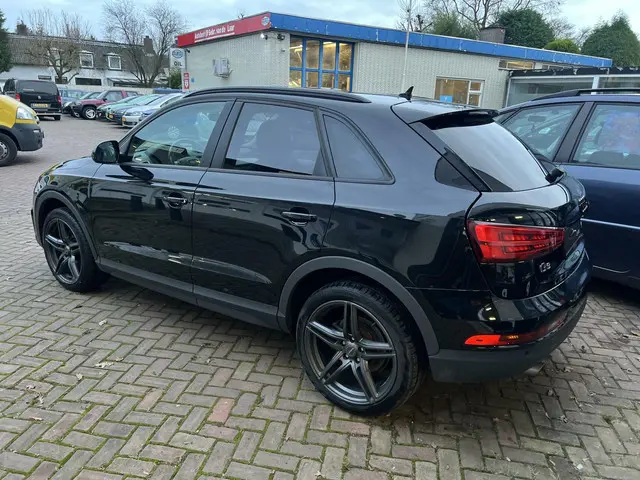 Audi Q3 1.4 TFSI CoD Design Pro Line Plus 2018 Benzine 11