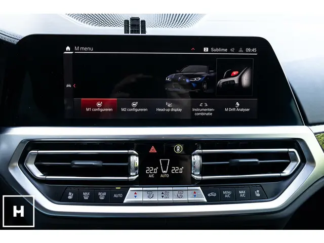 BMW M4 4-serie Cabrio xDrive Competition 2023 Benzine 42