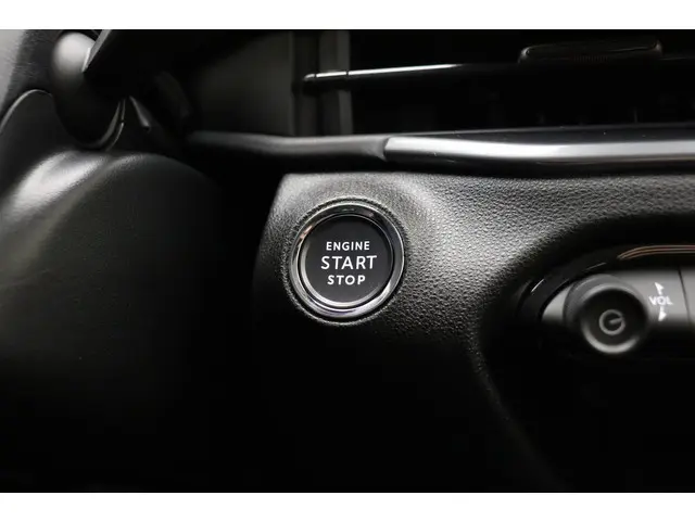 Fiat 600 600e RED 54 kWh 2023 Elektrisch 31
