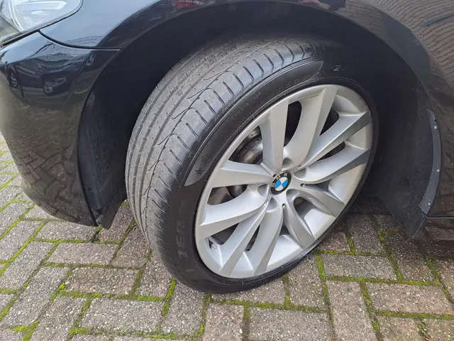 BMW 5 Serie 525d High Executive 2013 Diesel 10