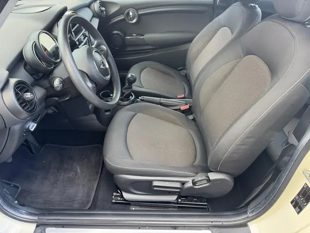MINI One Mini 1.2 *AIRCO* MOOIE FRISSE AUTO* 2015 Benzine 7