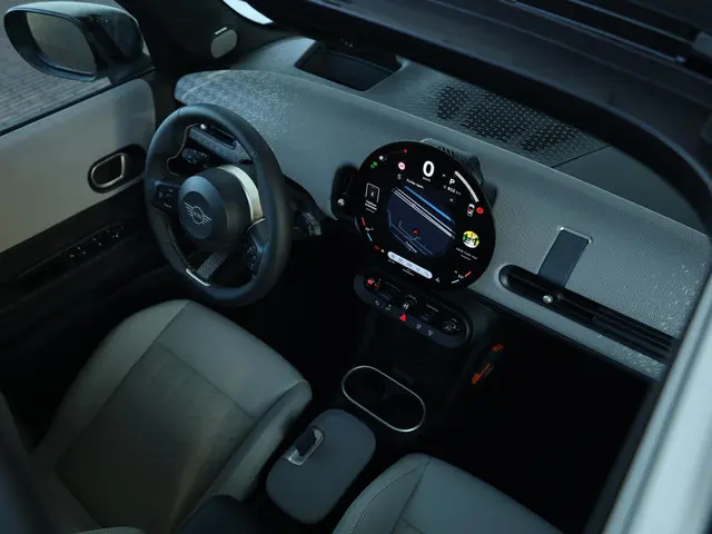 MINI 5-Deurs Mini 1.5 Cooper C Favoured L 2025 Benzine 21