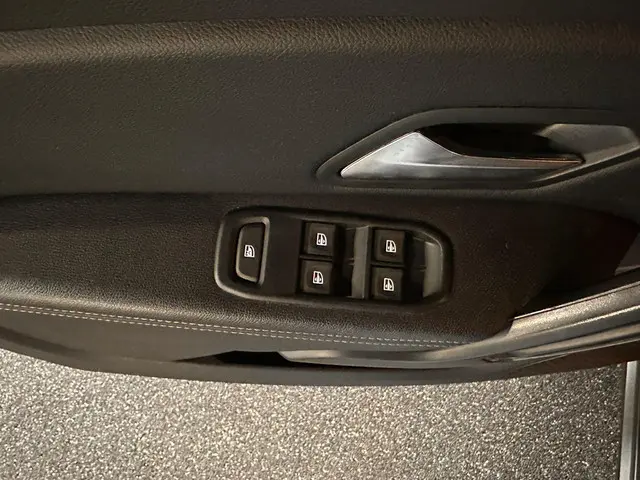 Dacia Duster 1.0 TCe Prestige 2021 Benzine 14