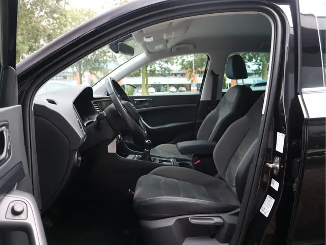 SEAT Ateca 1.5 TSI 150 PK Style Business 2020 Benzine 17