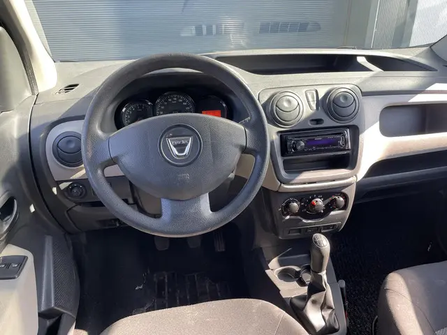Dacia Dokker 1.5 dCi 75 Ambiance 2014 Diesel 9