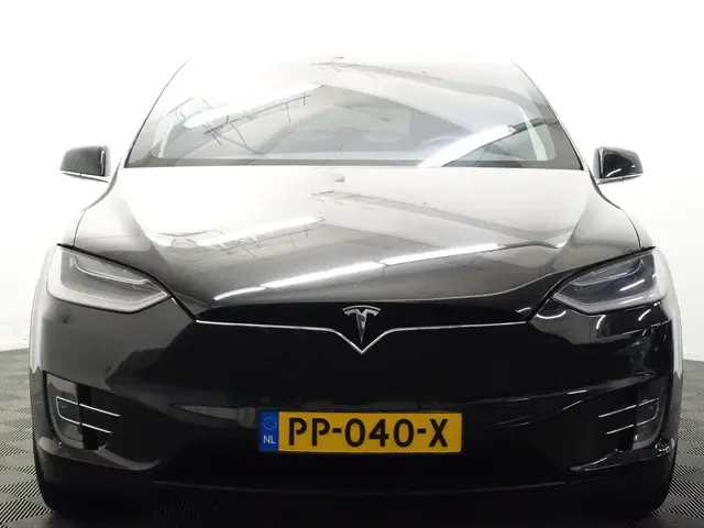 Tesla Model X 90D Performance AWD- 2017 Elektrisch 28