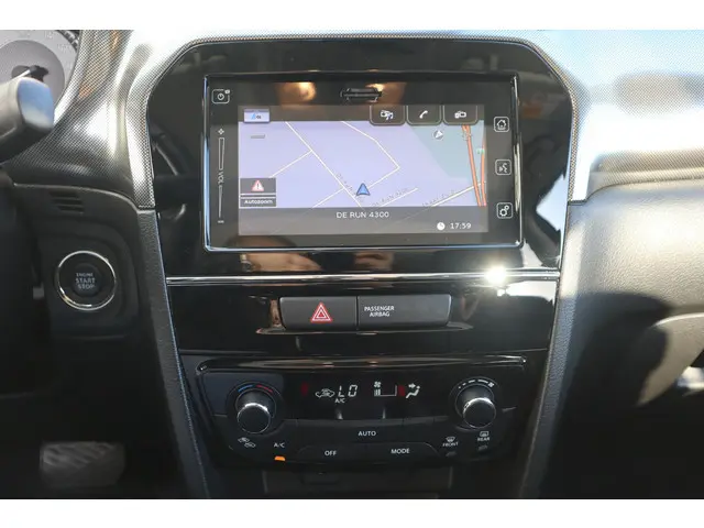 Suzuki Vitara 1.5 HYBRID STYLE 2022 Hybride Benzine 20