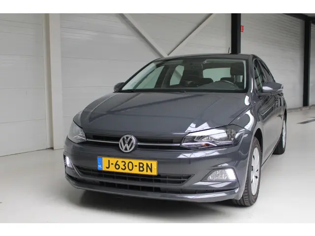 Volkswagen Polo 1.0 MPI Comfortline 2020 Benzine 4