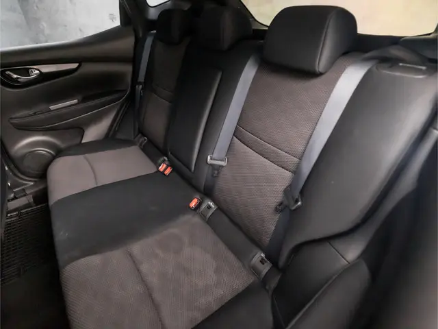 Nissan QASHQAI 1.2 Acenta Sport 2014 Benzine 15