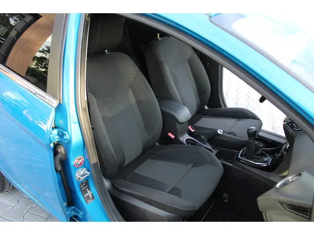 Ford Fiesta 1.0 EcoB. Titanium 2015 Benzine 22