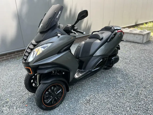 Peugeot Metropolis RS 2014 Benzine