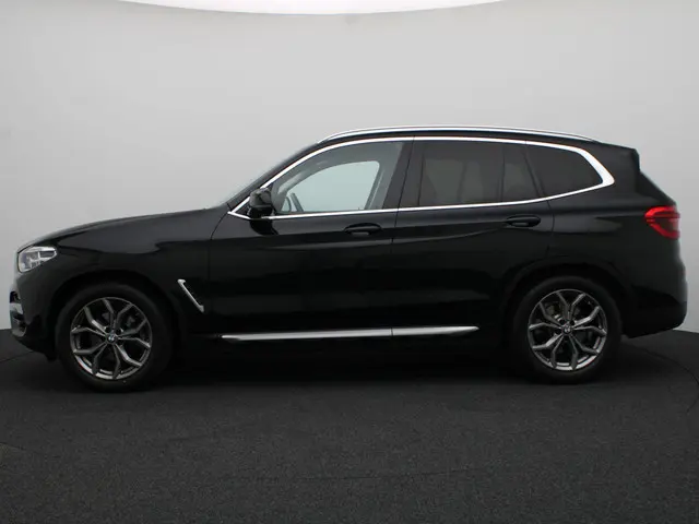 BMW X3 xDrive20i 2020 Benzine 4