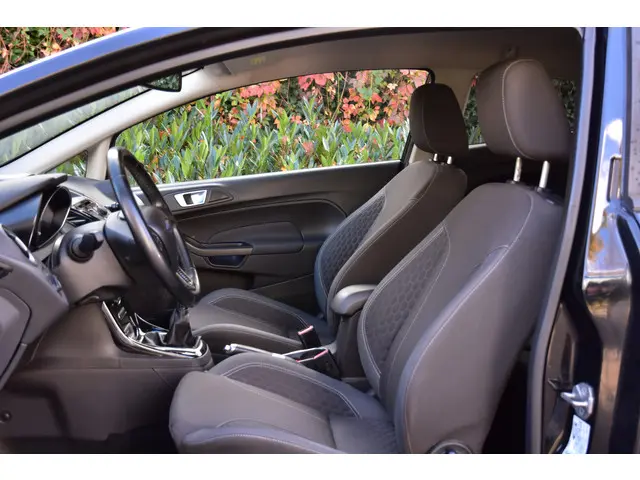Ford Fiesta 1.0 EcoBoost Sport 2013 Benzine 7