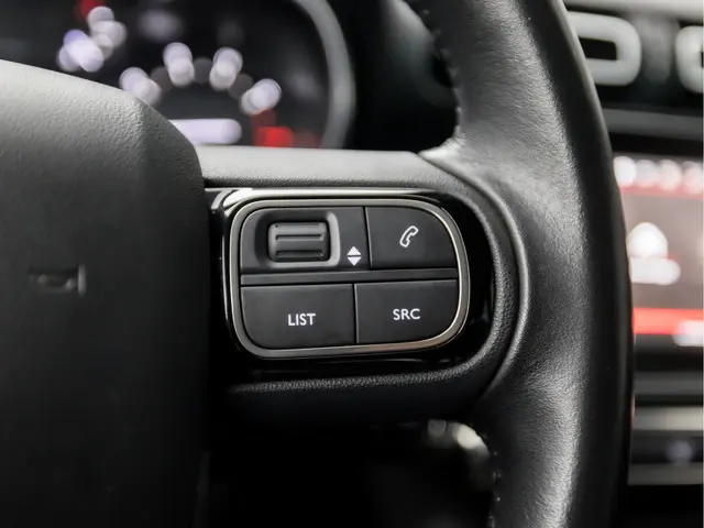 Citroën C3 Aircross 1.2 PureTech Feel Sport 2018 Benzine 18