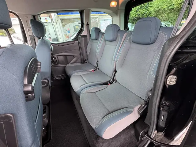 Citroën Berlingo 1.2 PureTech XTR 2018 Benzine 20