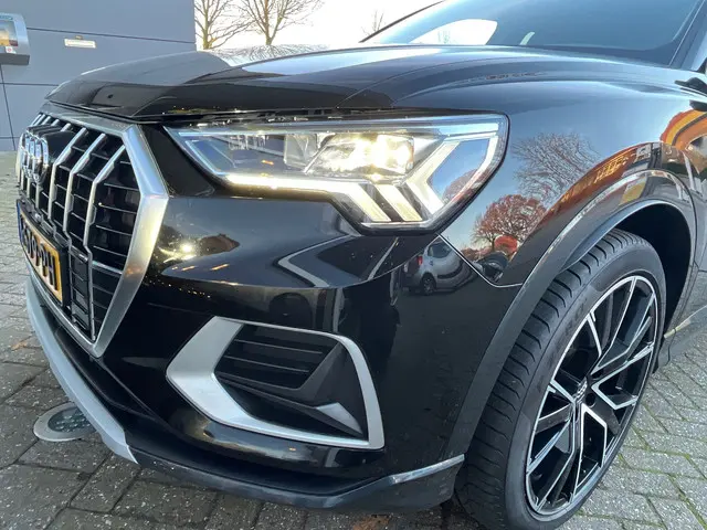 Audi Q3 35 TFSI Pro Line business 2020 Benzine 18