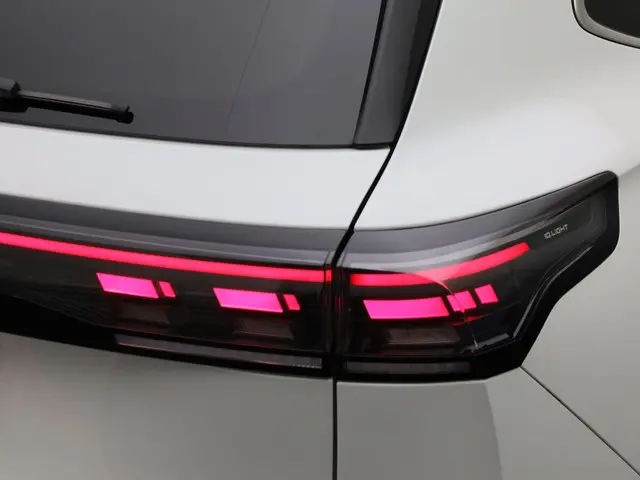 Volkswagen Tiguan 1.5 eTSI/150PK R-Line DSG 2024 Benzine 36