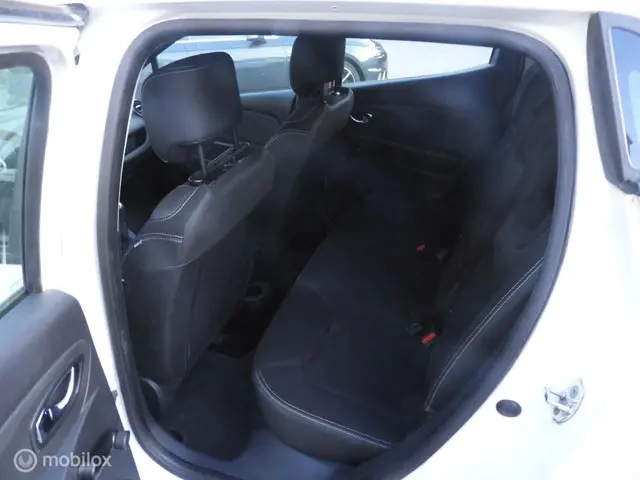 Renault Clio 1.2 16V 2014 Benzine 12