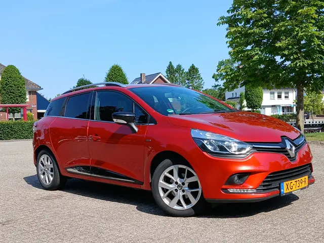 Renault Clio Estate 0.9 TCe Limited 2018 Benzine 4