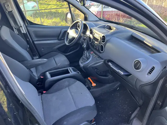 Peugeot Partner 120 1.6 BlueHDi 75 Premium 2018 Diesel 11