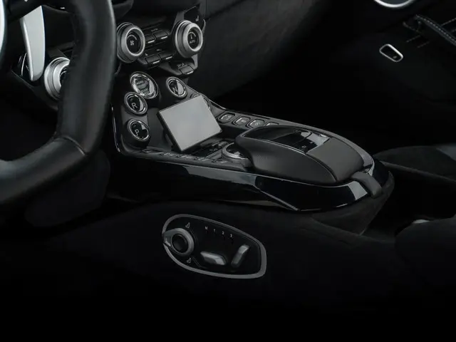 Aston Martin V8 Vantage 4.0 2021 Benzine 10