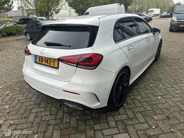 Mercedes-Benz A-Klasse 200 Launch Ed Pr.+ 2018 Benzine 9