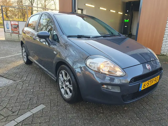 Fiat Punto Evo 0.9 TwinAir Edizione Cool 2013 Benzine 6