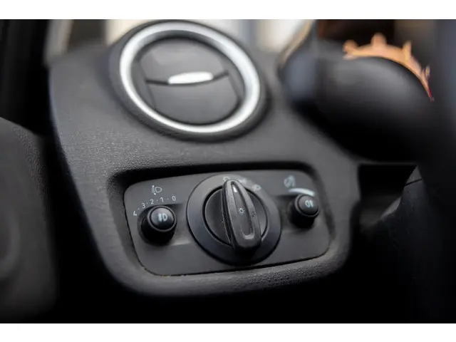 Ford Fiesta 1.0 White Edition AIRCO 2015 Benzine 16