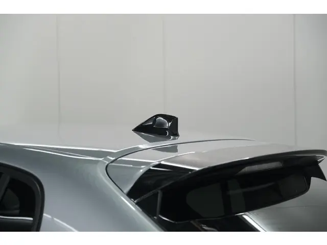 Peugeot 208 PureTech 100 GT 2024 Benzine 24
