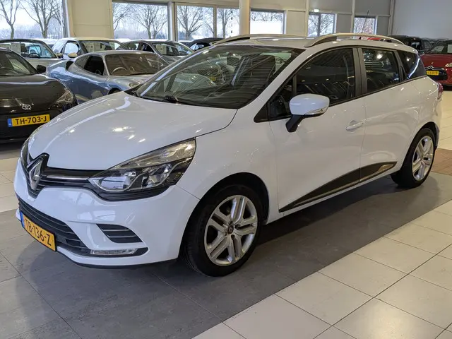 Renault Clio Estate 0.9 TCe Zen 2018 Benzine 2