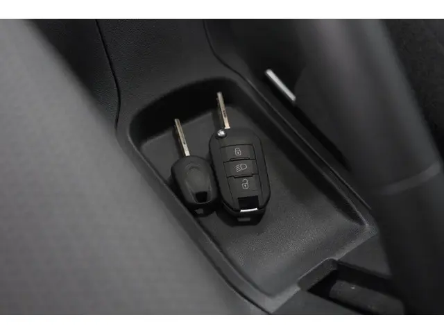 Citroën C3 PureTech 82 C-Series 2022 Benzine 14