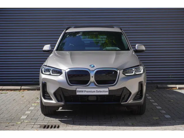 BMW iX3 High Executive 2023 Elektrisch 3
