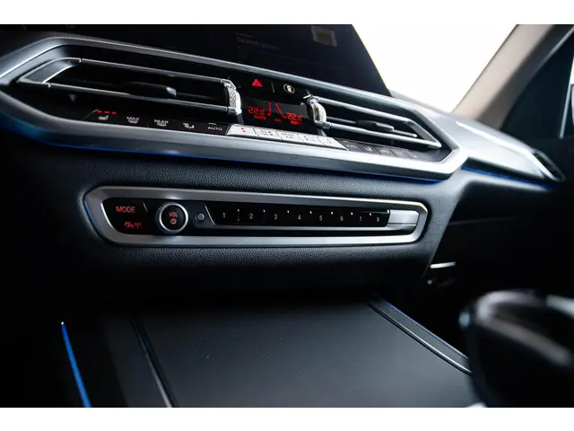 BMW X5 xDrive45e High Executive 2021 Hybride Benzine 50