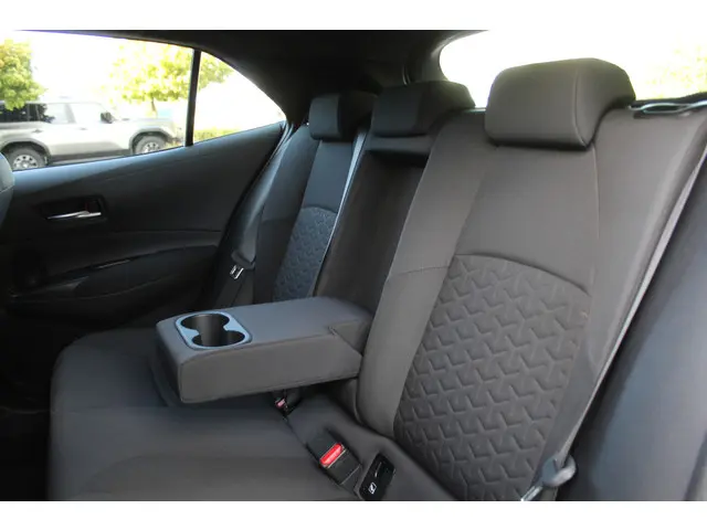 Toyota Corolla 1.8 Hybrid Active 2021 Hybride Benzine 16