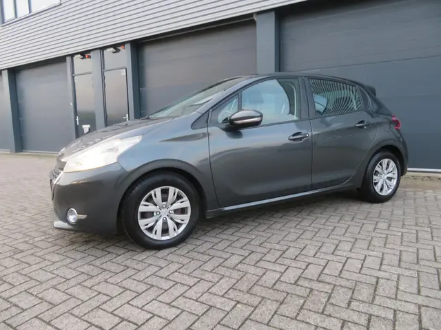 Peugeot 208 2