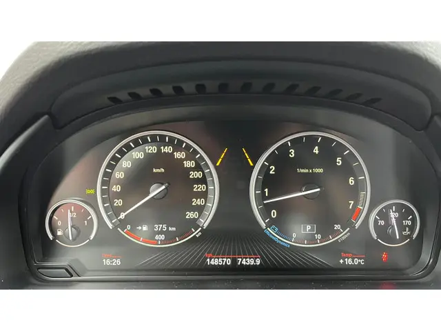 BMW X5 XDrive35i High Executive 2014 Benzine 16