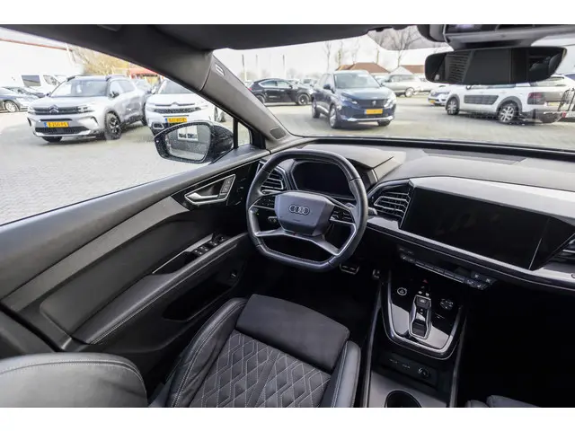 Audi Q4 e-tron 35 S edition 55 kWh 2022 Elektrisch 22