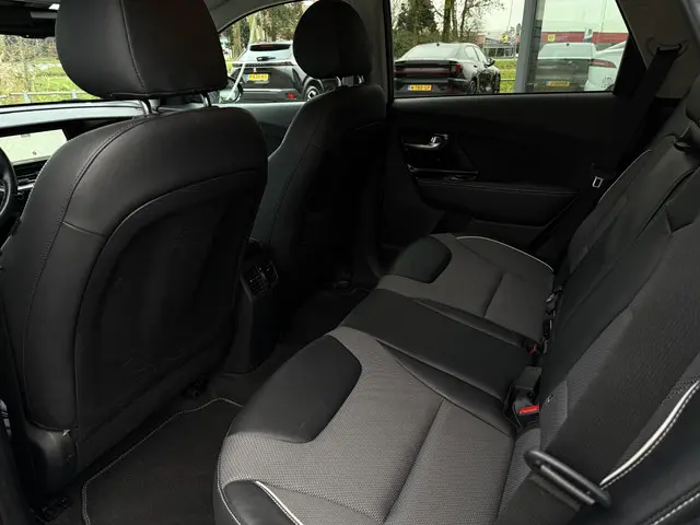 Kia e-Niro Aut. Dynamic Edition 64kWh 2021 Elektrisch 16