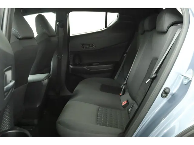 Toyota C-HR 1.8 Hybrid Executive 2022 Hybride Benzine 18