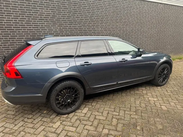 Volvo V90 Cross Country 2.0 T5 Pro 2018 Benzine 9