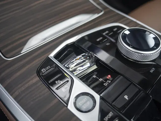 BMW X5 xDrive50e 2025 Hybride Benzine 27