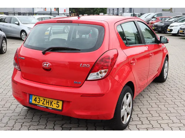 Hyundai i20 1.2i i-Motion 2012 Benzine 4