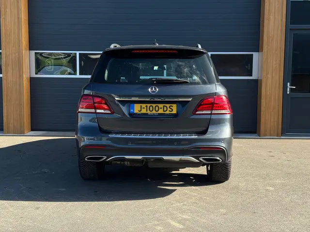 Mercedes-Benz GLE 250 d 4MATIC 2015 Diesel 6