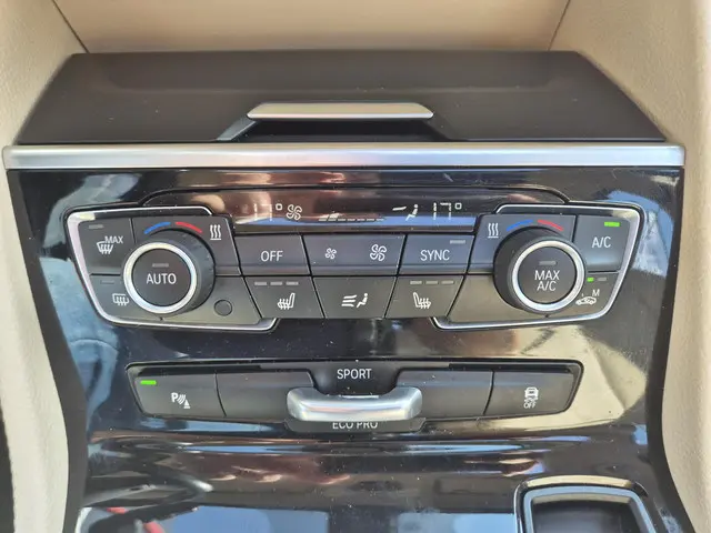 BMW 2 Serie Active Tourer 218i Luxury 2015 Benzine 24