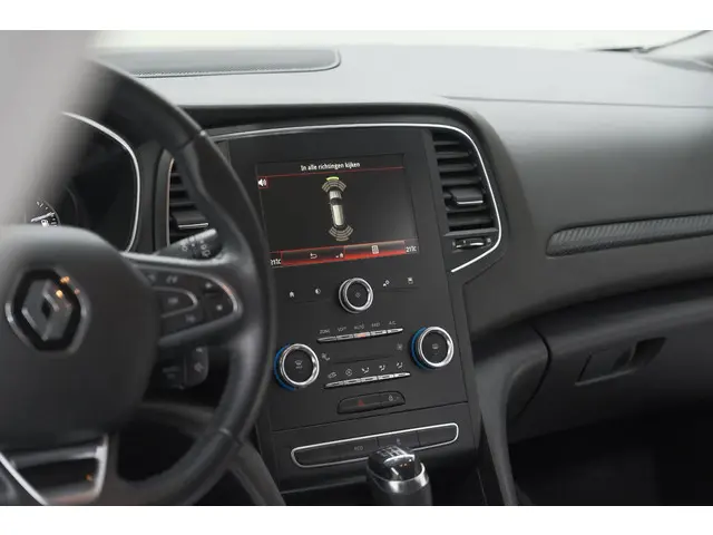 Renault Mégane Estate TCe 110 Limited 2020 Benzine 16