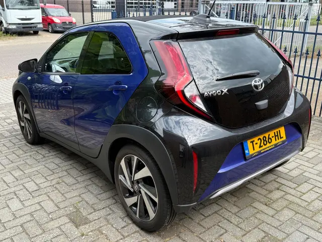 Toyota Aygo X 1.0 VVT-i MT Envy 2023 Benzine 4