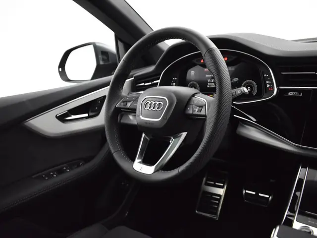 Audi Q8 Pro Line S 55 TFSI e 394 PK 2025 Hybride Benzine 19