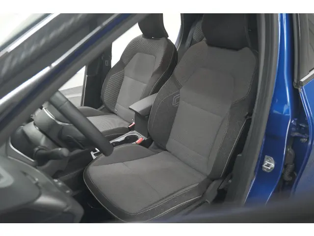 Renault Captur Mild Hybrid 160 EDC Techno 2024 Benzine 24